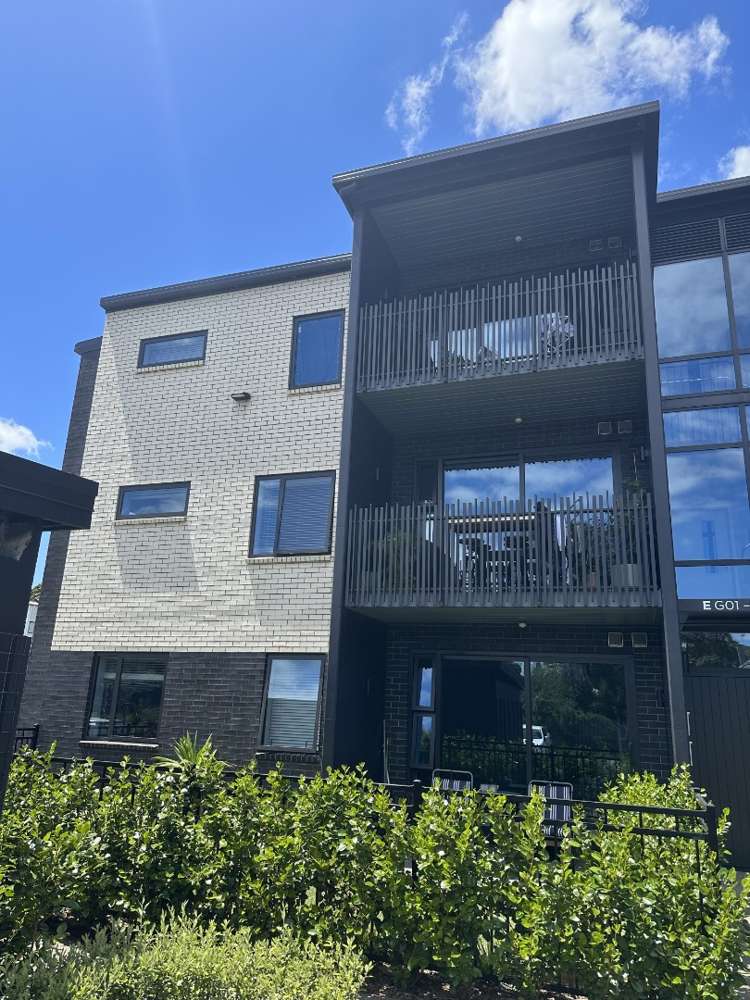 204/7e Hinaki Street Point England_1