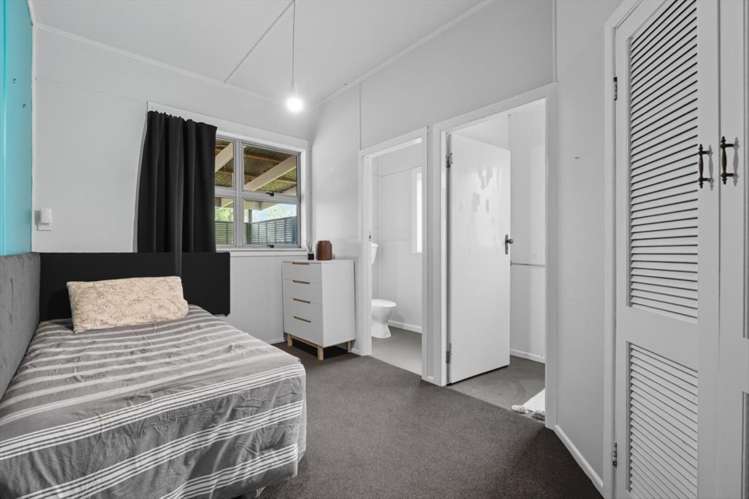 24 Pah Road Te Puke_19