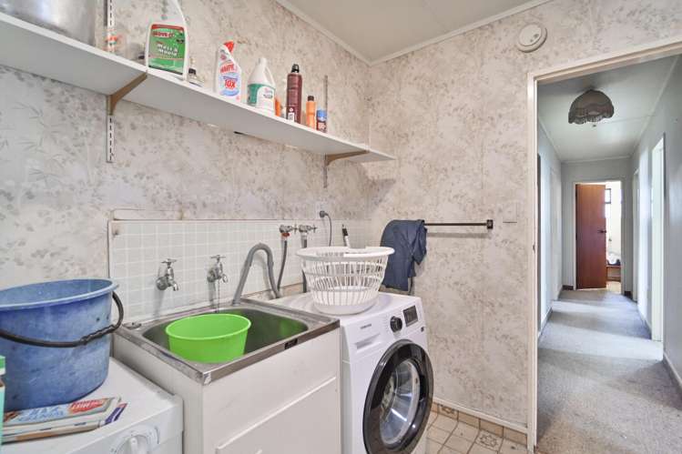 2/1017 Tomoana Road Mahora_8