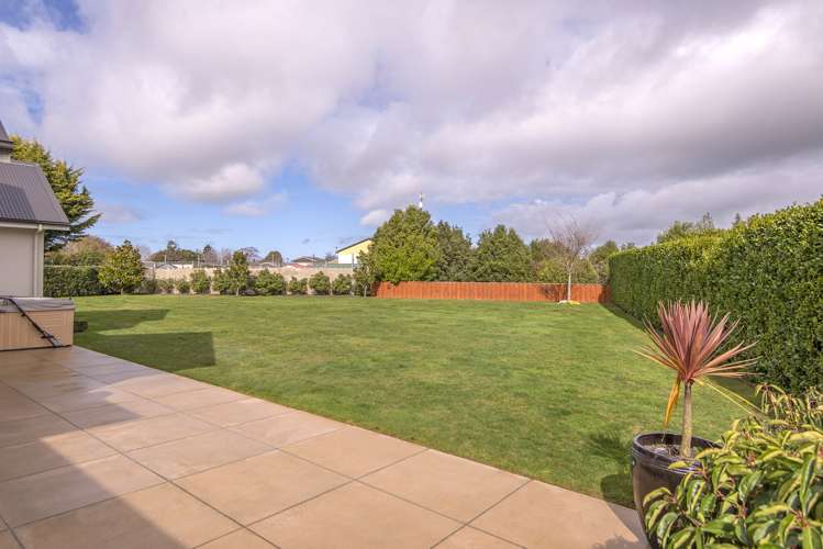 29 Stables Drive Lincoln_22