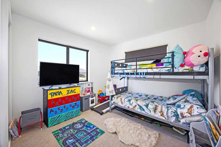 10 Poipoi Place Aranui_8