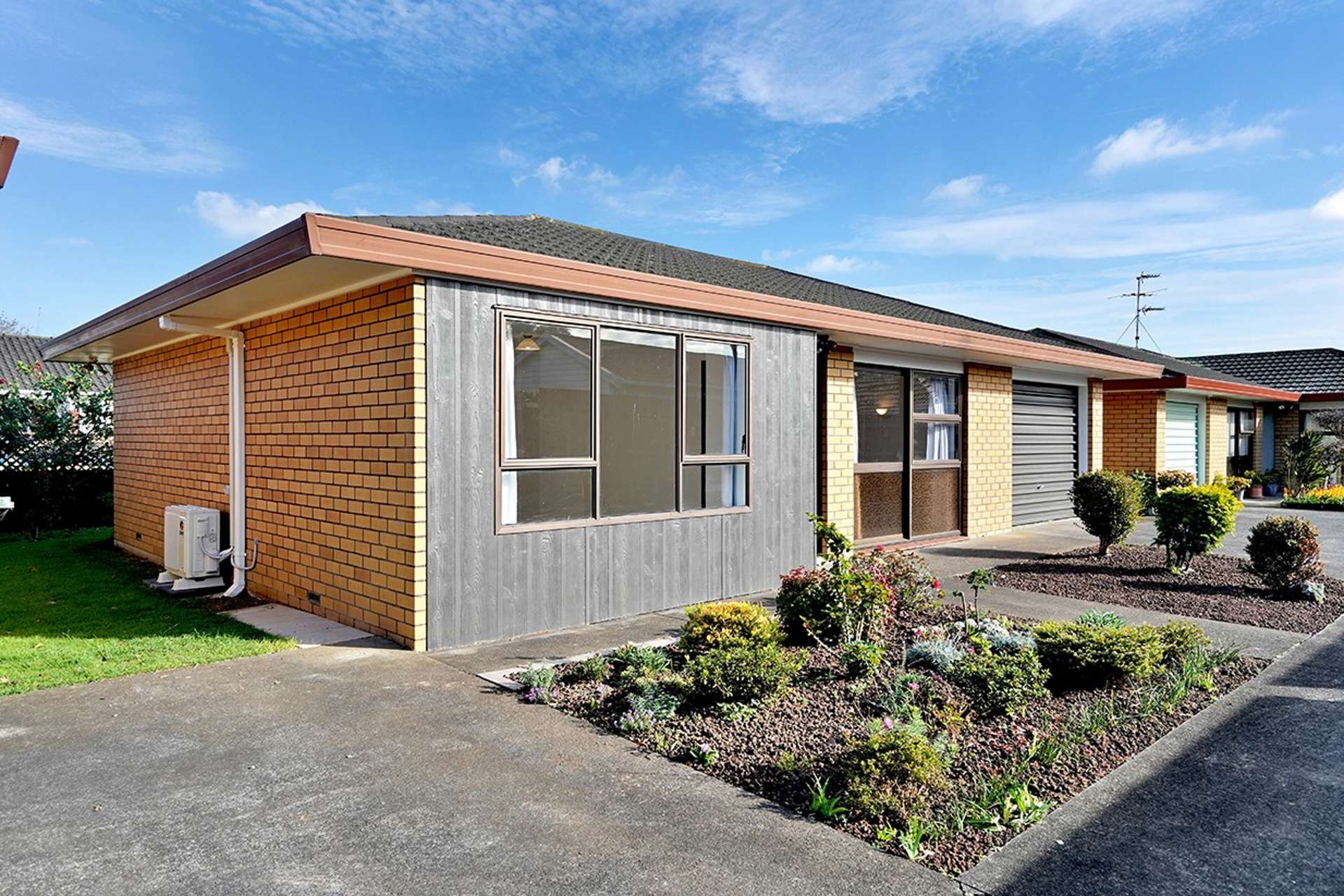 2/282 Shirley Road Papatoetoe_0