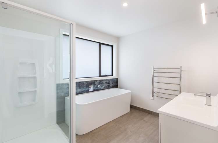 18 Tawhai Crescent Wharewaka_17