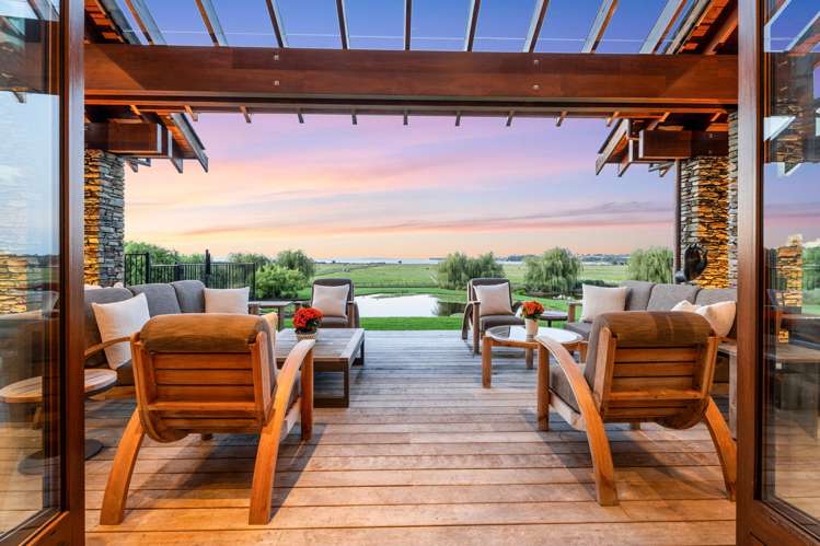 42 Porterfield Road Whitford_33