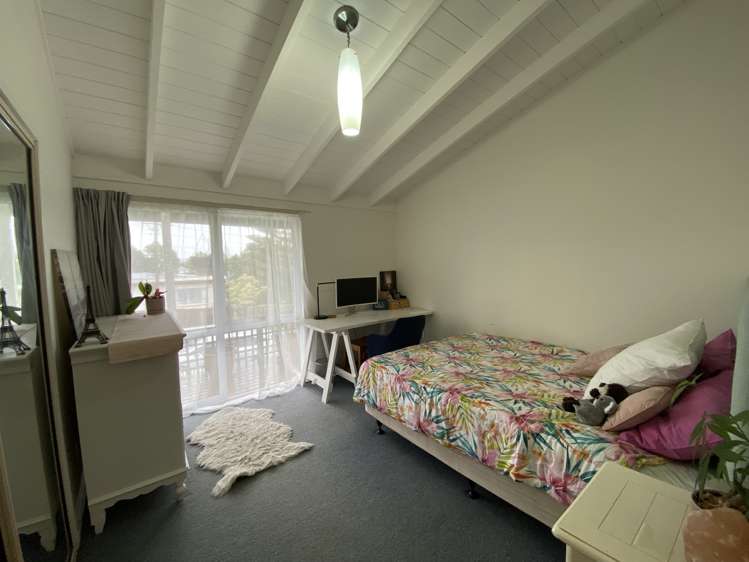 1 Pomelo Road Te Atatu South_8