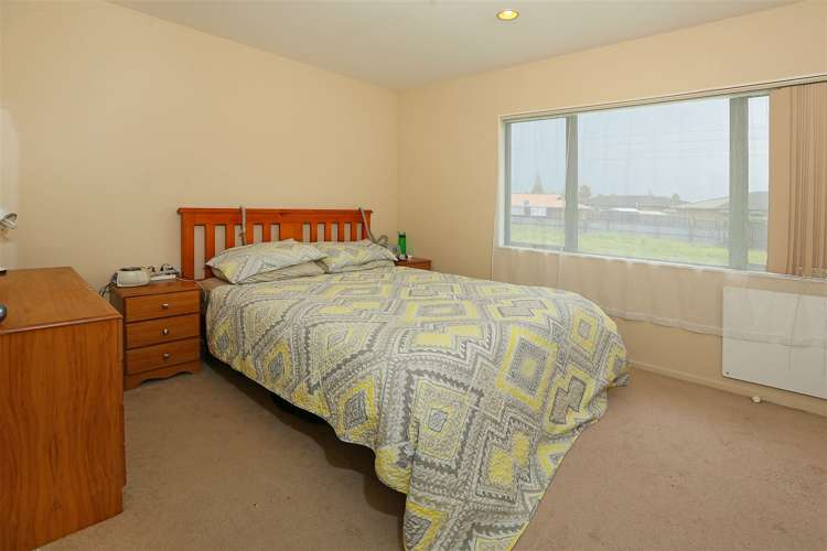 24a Charlenne Close Ranui_6