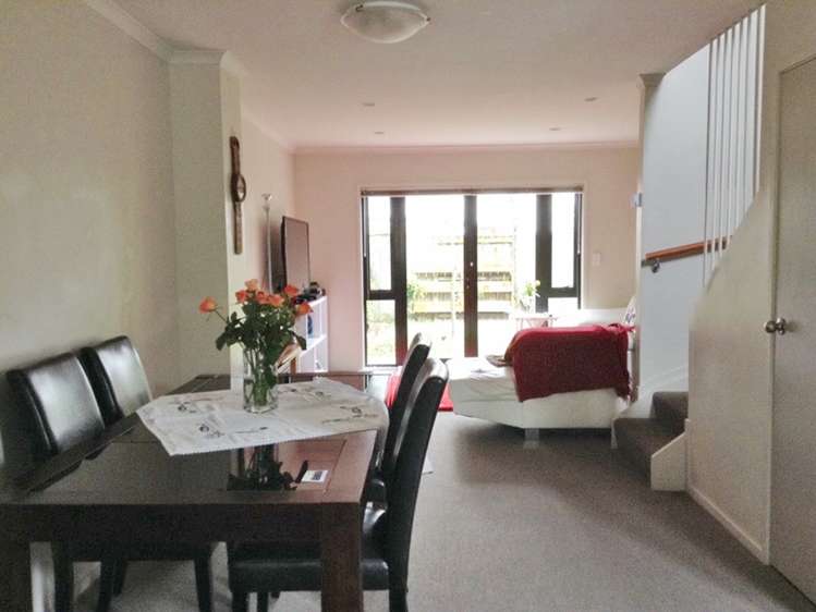 4 Barnea Circle Glen Eden_2