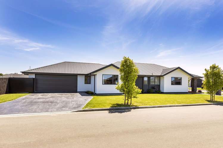 12 Salkeld Place Woodend_21