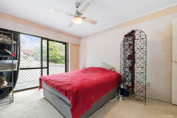 11 Hamish Place Sunnyhills_11