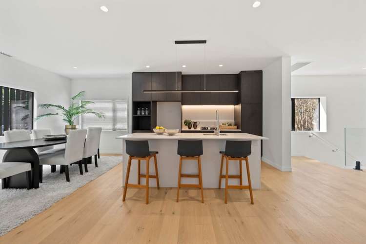 1/1 & 2/1 Dromorne Road Remuera_7