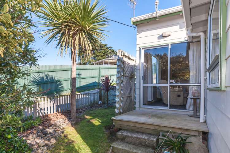 50 Signal Street Foxton Beach_10