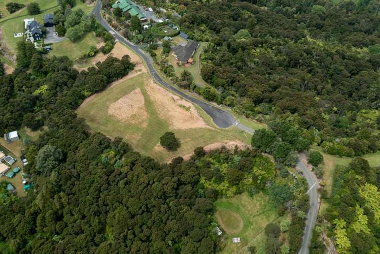 216 Three Oaks Drive Dairy Flat_8