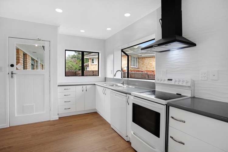 12 David Avenue Hillpark_6