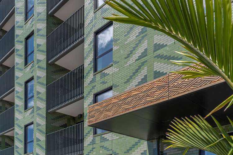 102/2A 2A Te Ara Taurapa Point Chevalier_16