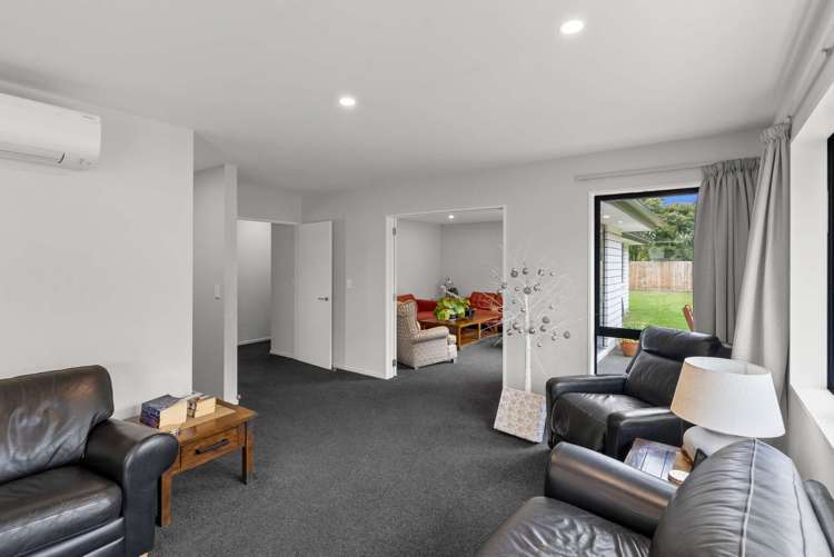 59 Graeme Foote Street Darfield_5