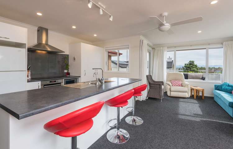 20 Concordia Drive Richmond_18