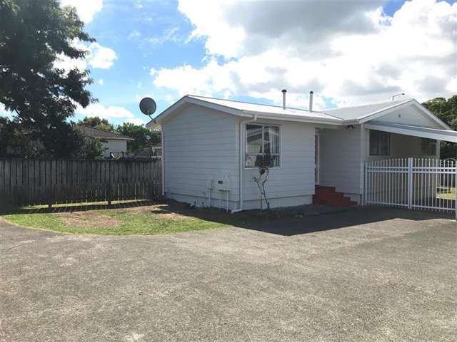 14 Court Town Close Mangere_1