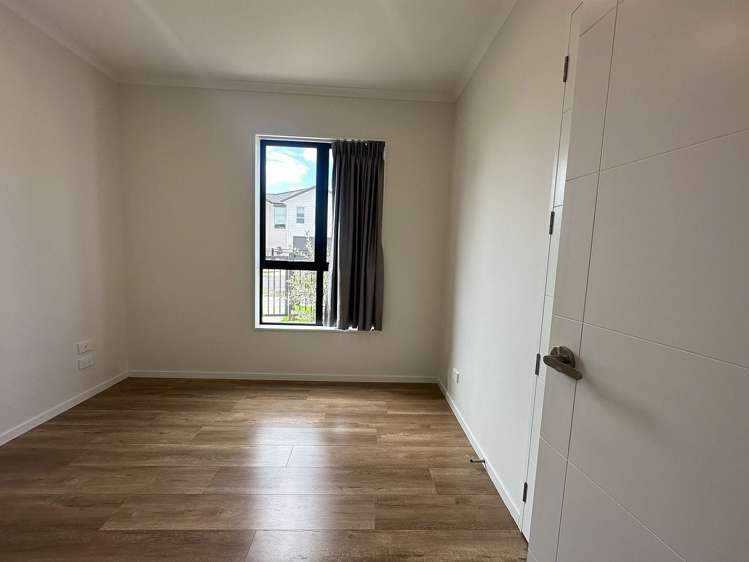 69 Koromeke Street Flat Bush_8