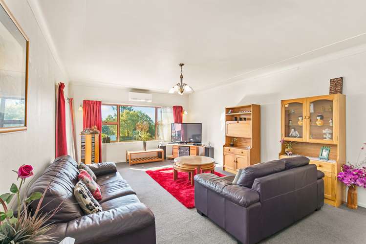 12 Riverview Road New Lynn_5