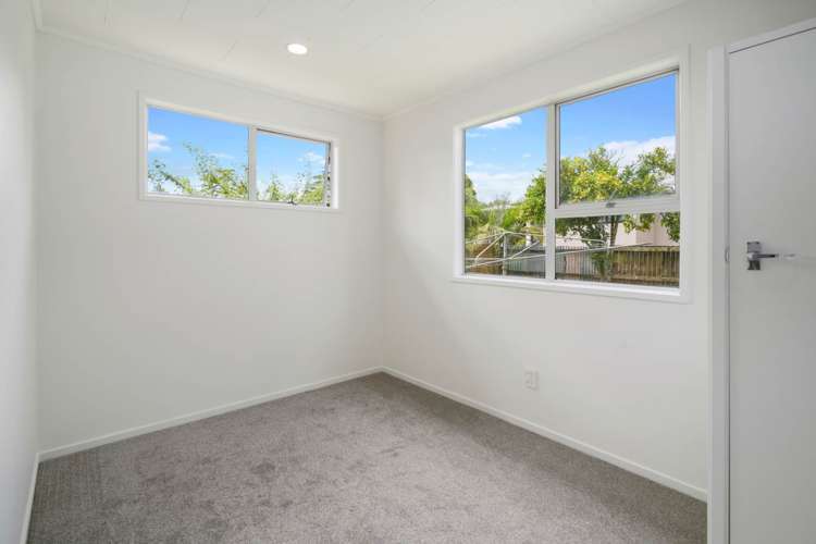 45 Universal Drive Henderson_10