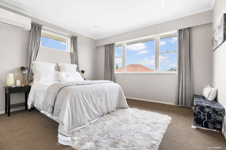 47 Bradbury Road Botany Downs_9