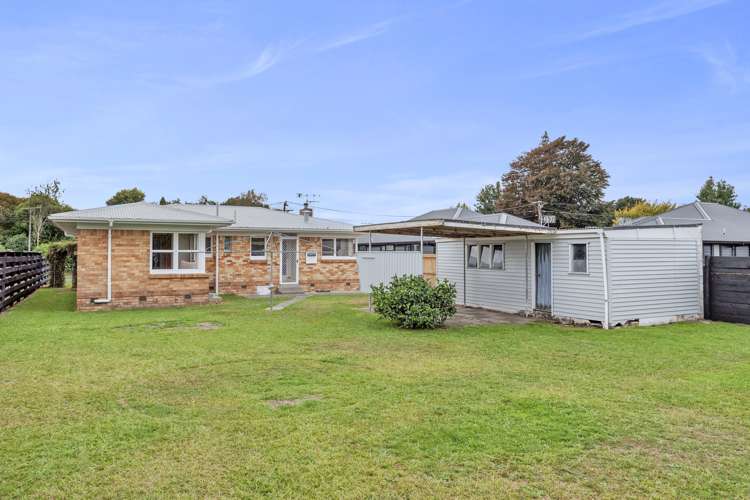 19 Tudor Crescent Chedworth_13