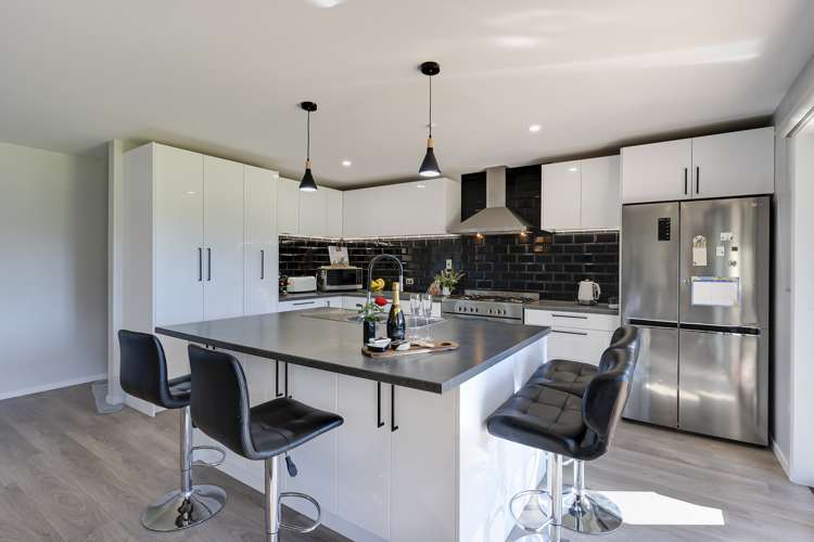 5 Amphion Way Glenorchy_6