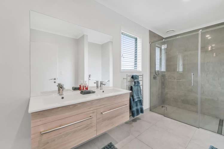 74 Faulks Drive Lincoln_18