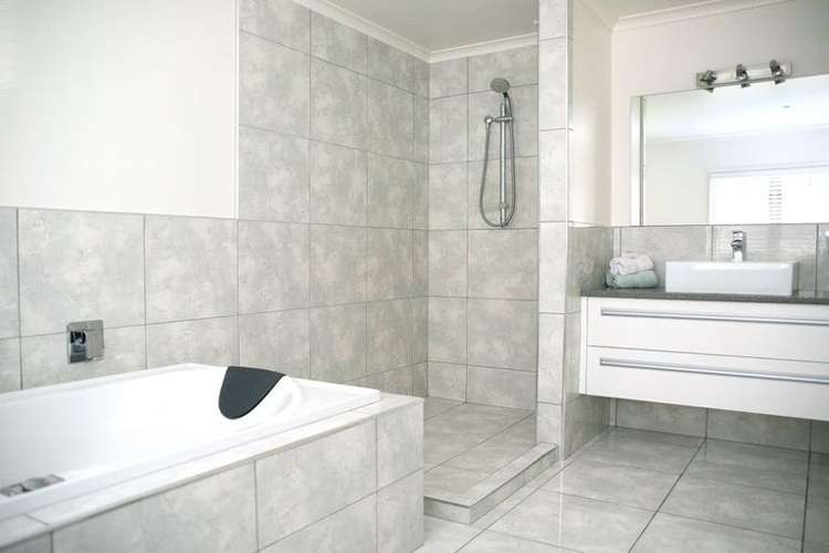 245c Hill Road The Gardens_8