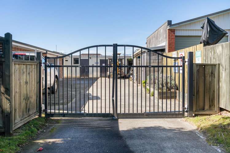2 Batten Street Glenholme_27