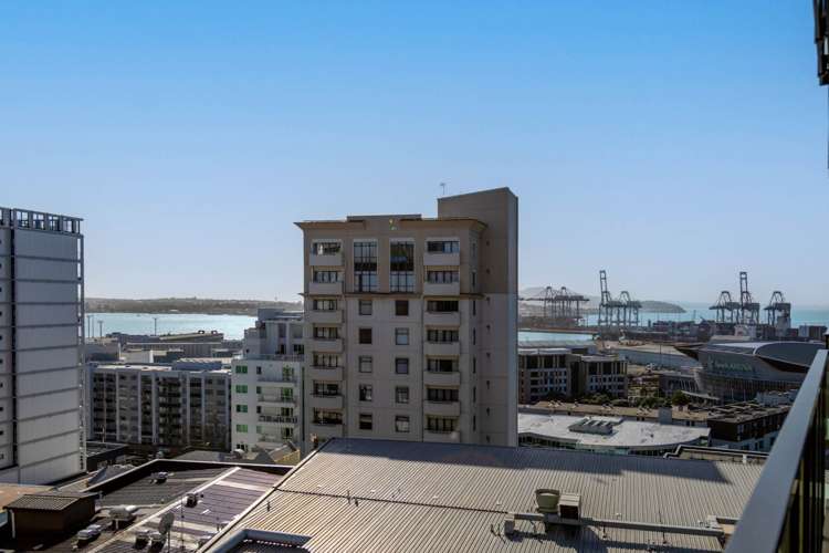 7d/50 Eden Crescent Auckland Central_14