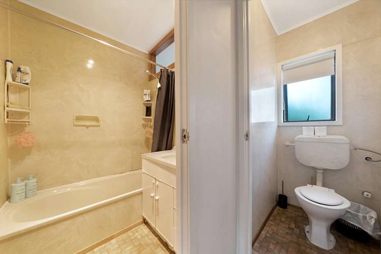 2/191 Don Buck Road Massey_17
