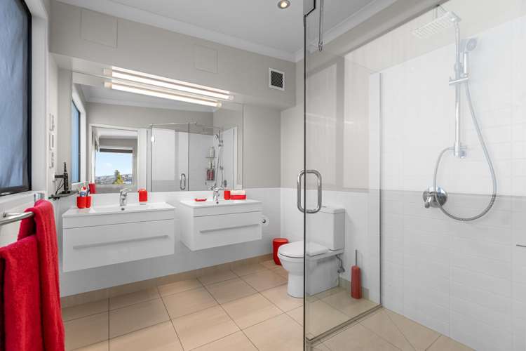 3/228 Grange Road Otumoetai_6