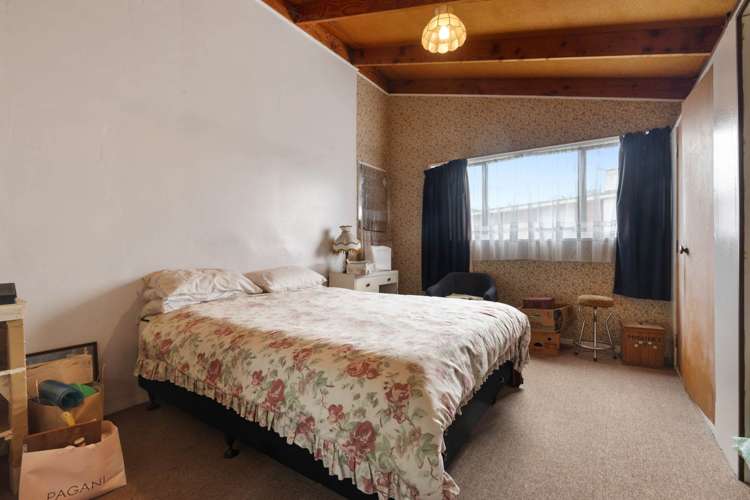 27 Roys Road Weymouth_14