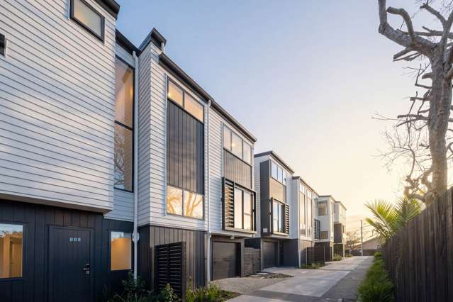 11 Waipani Road Te Atatu Peninsula_1
