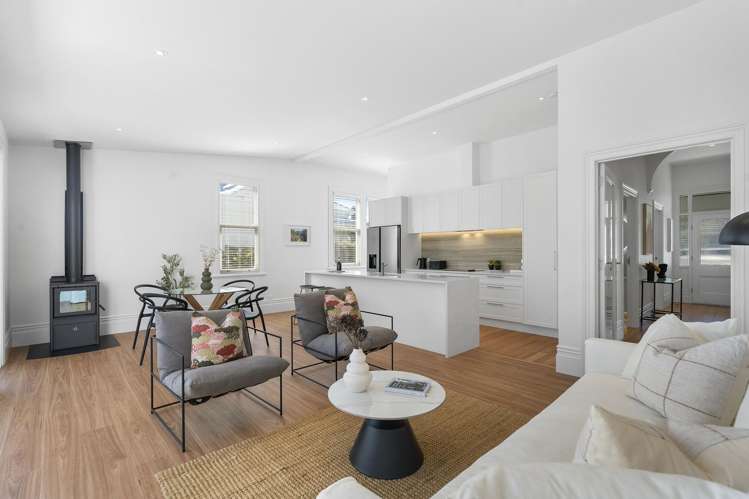 4 Clarence Road Northcote Point_11