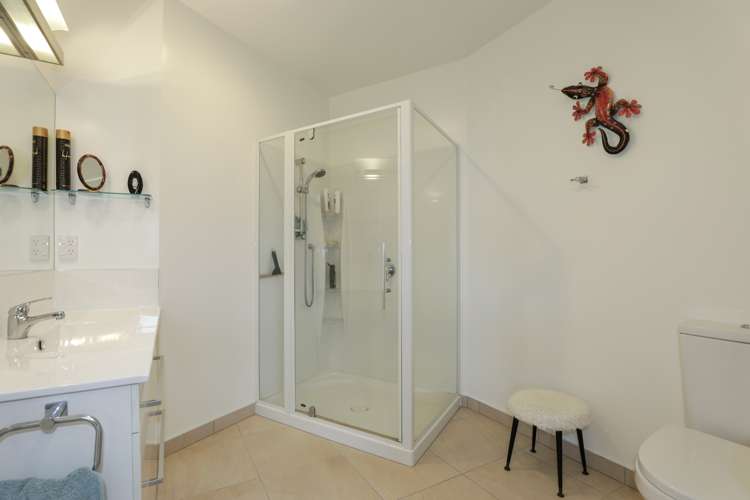 6 Appin Stuart View Rangatira Park_17