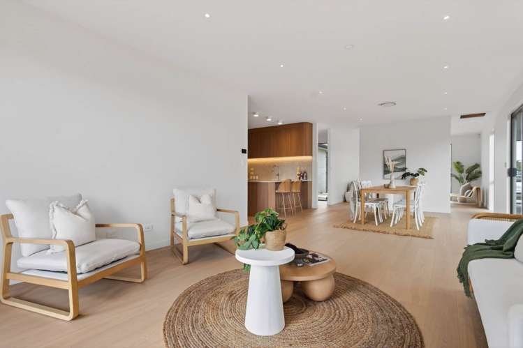 20 Beveridge Road One Tree Point_12
