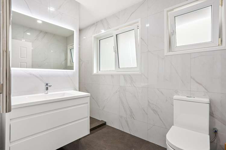 43 McClintock Road Massey_22