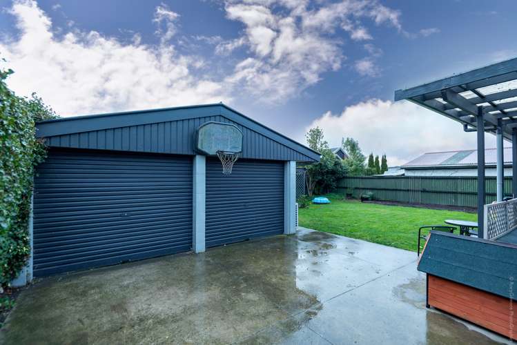 20 Greenock Street Redwood_19