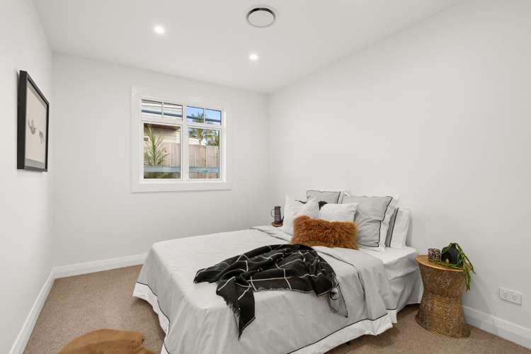 54 Eaton Crescent Matua_14