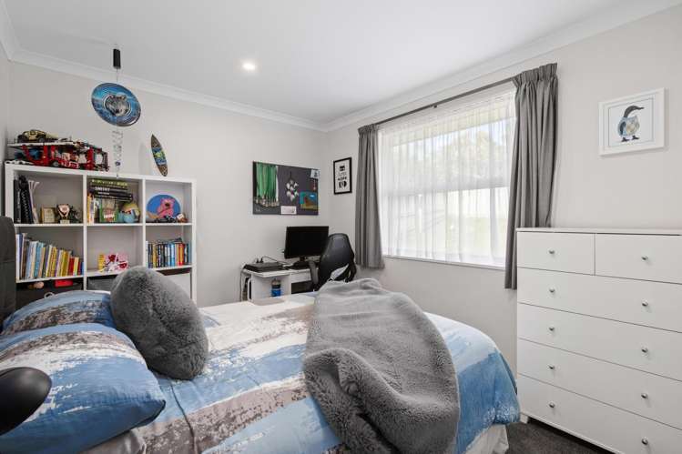 15 Lydiard Place Beachlands_12