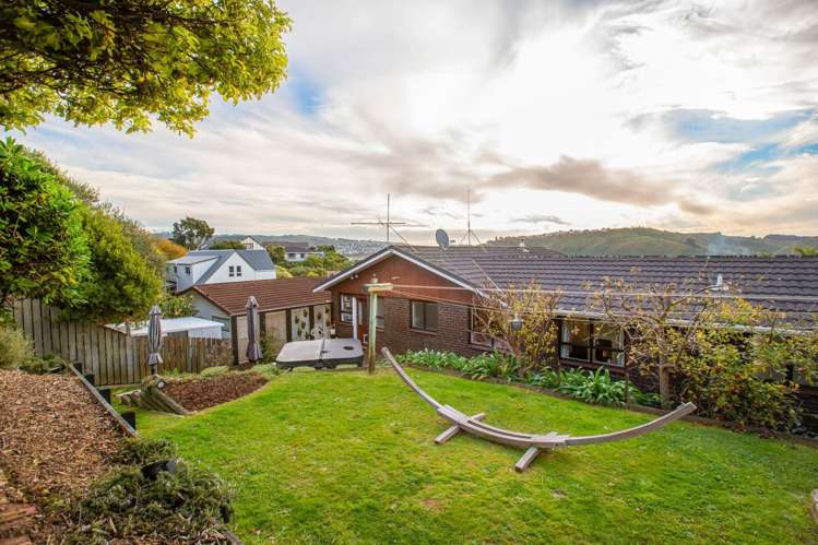 9 Langwell Place Papakowhai_21