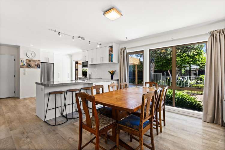 12 Weathers Place Taradale_14