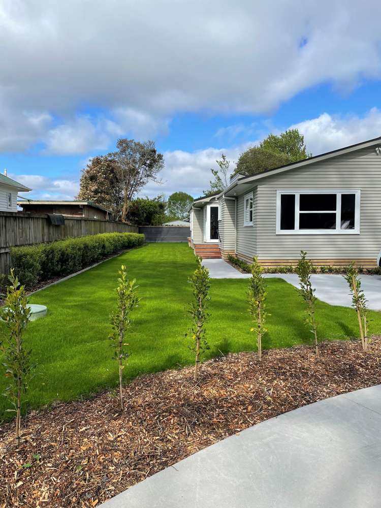 51 Cambridge Road Riverhead_28