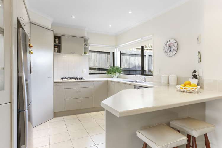 7 Canonbie Place East Tamaki Heights_13