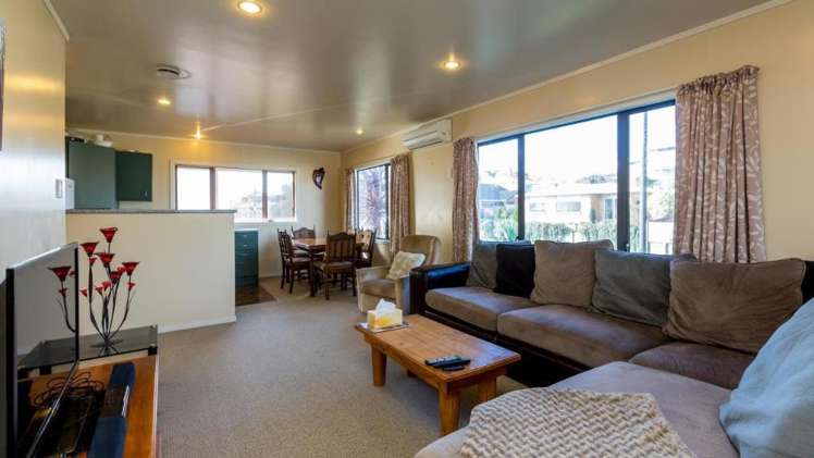 81 Oranga Street Westown_2