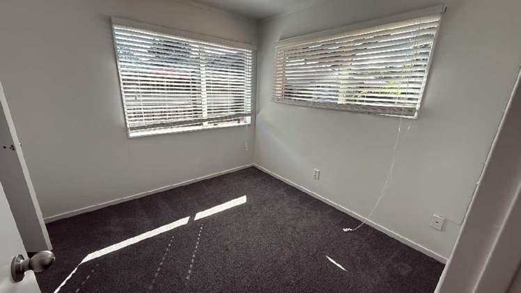 19b McGowan Place Orewa_11