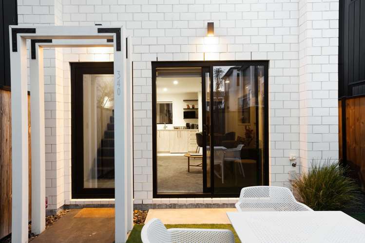 10/340 Cashel Street_0