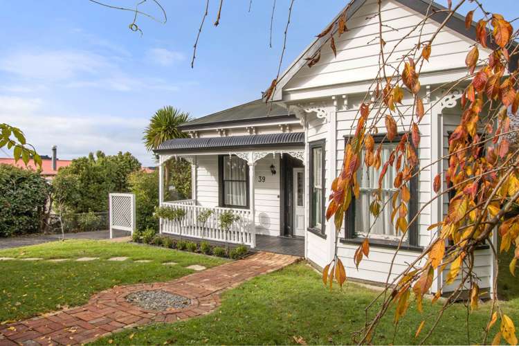 39 Parry Palm Avenue Waihi_16